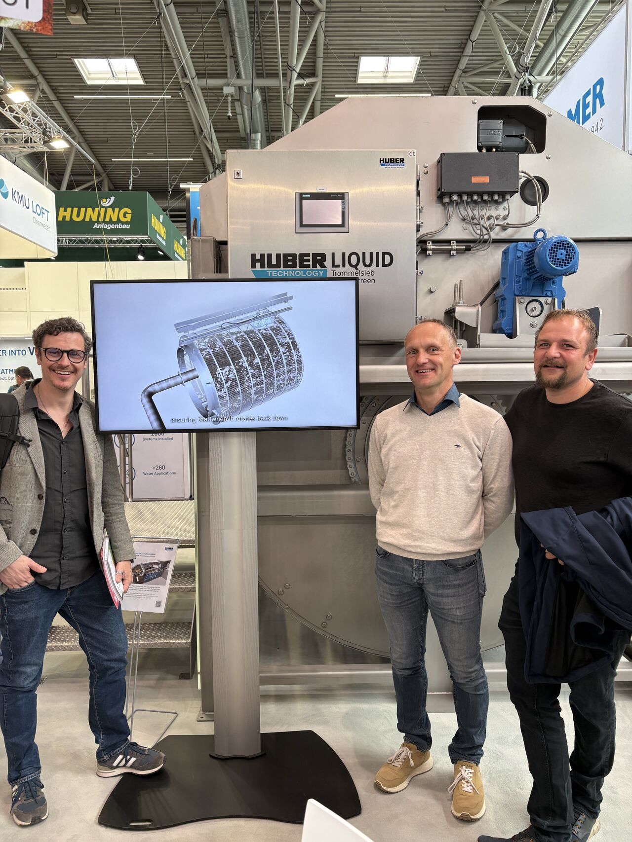 Turbine auf PC mit Menschen